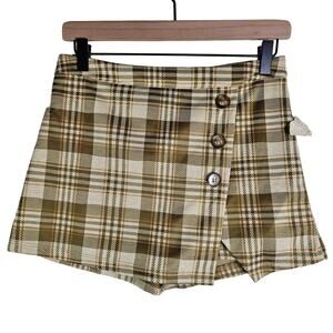 NEW Altar'd State Plaid MIni Skort Skirt‎ M Tan Button Shorts NWT
